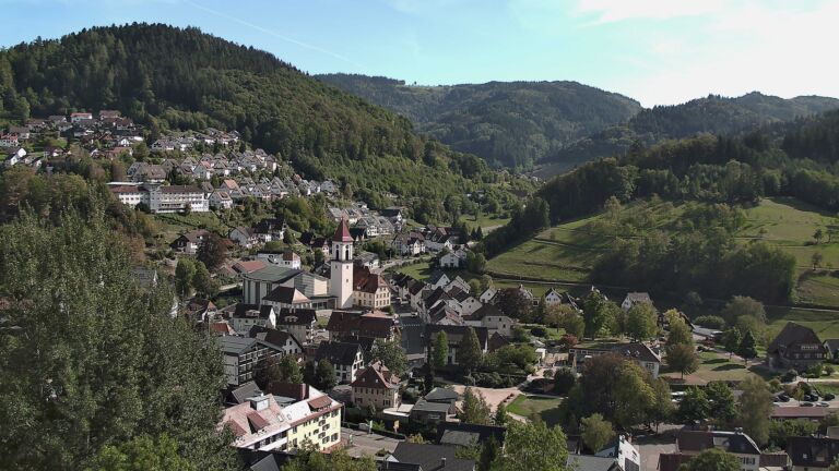 Dieses Bild zeigt eine Webcam-Aufnahme von Ottenhöfen, aufgenommen am Mittwoch, den 23.09.2026 um 15:30 Uhr