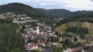 Dieses Bild zeigt eine Webcam-Aufnahme von Ottenhöfen, aufgenommen am Donnerstag, den 16.07.2026 um 19:30 Uhr