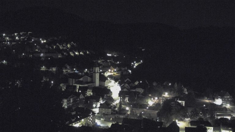 Dieses Bild zeigt eine Webcam-Aufnahme von Ottenhöfen, aufgenommen am Freitag, den 14.08.2026 um 04:00 Uhr
