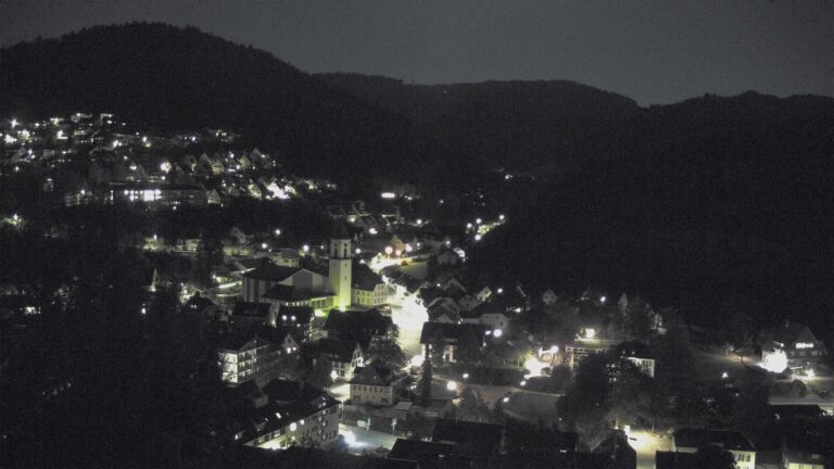Dieses Bild zeigt eine Webcam-Aufnahme von Ottenhöfen, aufgenommen am Dienstag, den 22.09.2026 um 21:30 Uhr