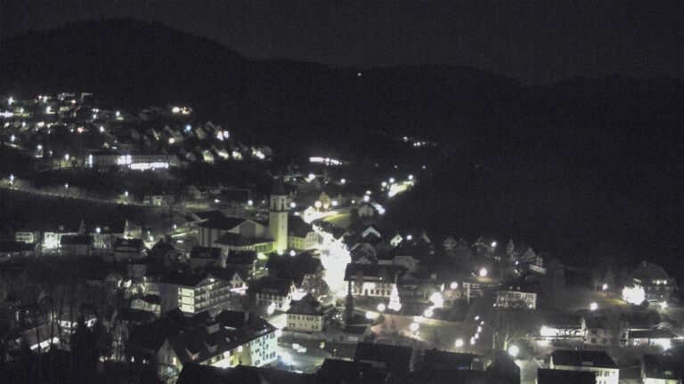 Dieses Bild zeigt eine Webcam-Aufnahme von Ottenhöfen, aufgenommen am Sonntag, den 21.12.2025 um 06:30 Uhr