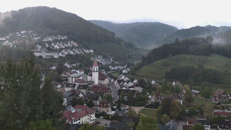Dieses Bild zeigt eine Webcam-Aufnahme von Ottenhöfen, aufgenommen am Freitag, den 09.10.2026 um 07:50 Uhr