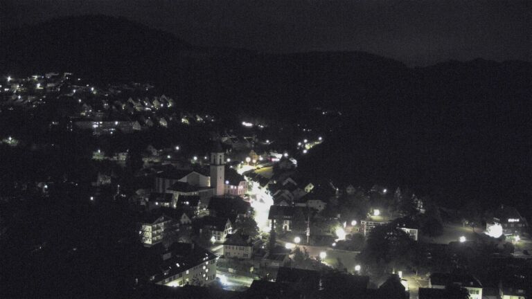 Dieses Bild zeigt eine Webcam-Aufnahme von Ottenhöfen, aufgenommen am Dienstag, den 02.06.2026 um 23:00 Uhr