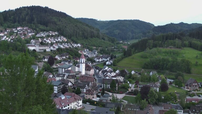 Dieses Bild zeigt eine Webcam-Aufnahme von Ottenhöfen, aufgenommen am Samstag, den 02.05.2026 um 20:50 Uhr