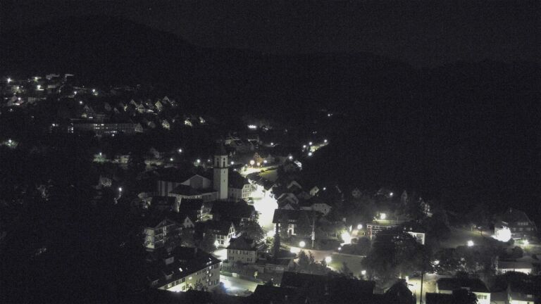 Dieses Bild zeigt eine Webcam-Aufnahme von Ottenhöfen, aufgenommen am Mittwoch, den 17.06.2026 um 00:30 Uhr