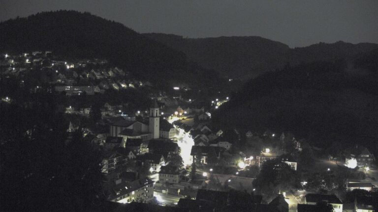 Dieses Bild zeigt eine Webcam-Aufnahme von Ottenhöfen, aufgenommen am Freitag, den 28.08.2026 um 03:30 Uhr