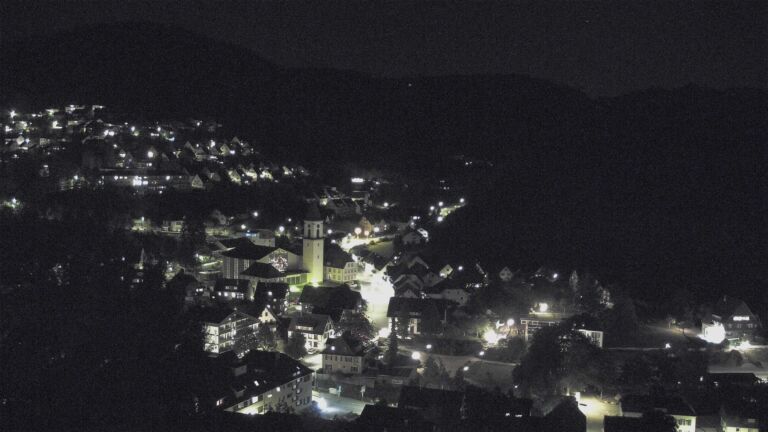 Dieses Bild zeigt eine Webcam-Aufnahme von Ottenhöfen, aufgenommen am Montag, den 07.09.2026 um 21:30 Uhr