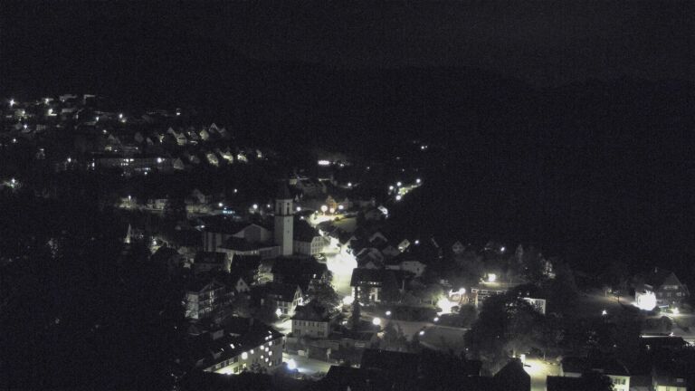 Dieses Bild zeigt eine Webcam-Aufnahme von Ottenhöfen, aufgenommen am Freitag, den 18.09.2026 um 04:00 Uhr