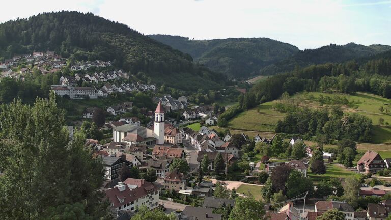 Dieses Bild zeigt eine Webcam-Aufnahme von Ottenhöfen, aufgenommen am Dienstag, den 30.06.2026 um 08:50 Uhr