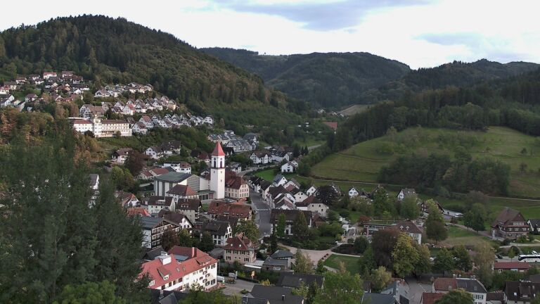 Dieses Bild zeigt eine Webcam-Aufnahme von Ottenhöfen, aufgenommen am Mittwoch, den 16.09.2026 um 18:50 Uhr