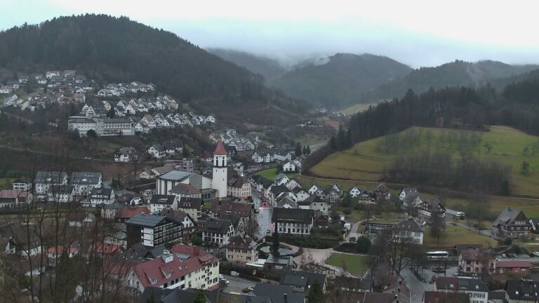 Dieses Bild zeigt eine Webcam-Aufnahme von Ottenhöfen, aufgenommen am Donnerstag, den 12.02.2026 um 17:10 Uhr