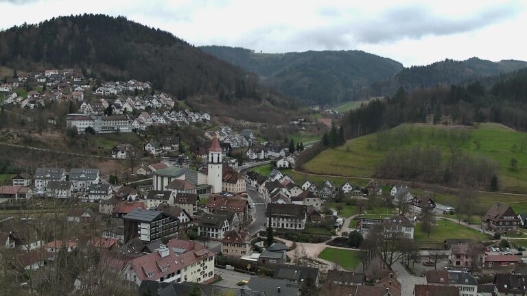 Dieses Bild zeigt eine Webcam-Aufnahme von Ottenhöfen, aufgenommen am Sonntag, den 15.03.2026 um 15:00 Uhr