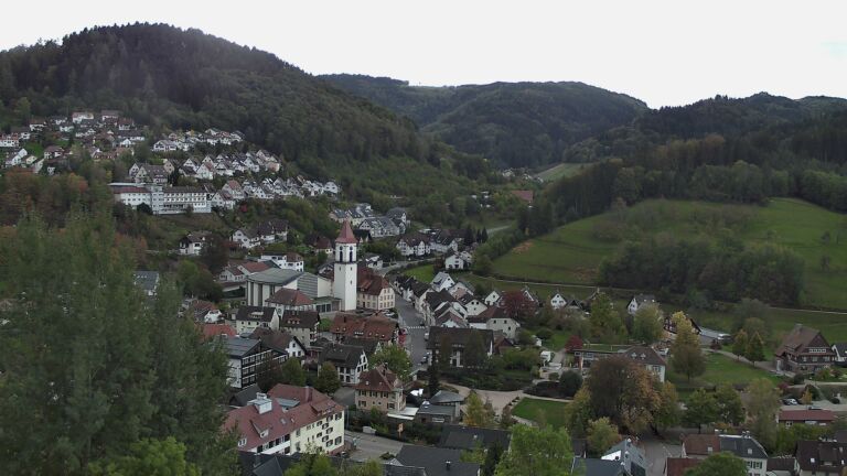 Dieses Bild zeigt eine Webcam-Aufnahme von Ottenhöfen, aufgenommen am Freitag, den 23.10.2026 um 11:10 Uhr