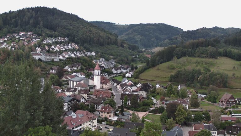 Dieses Bild zeigt eine Webcam-Aufnahme von Ottenhöfen, aufgenommen am Montag, den 14.09.2026 um 07:20 Uhr