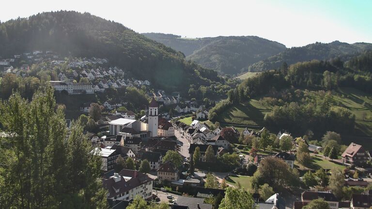 Dieses Bild zeigt eine Webcam-Aufnahme von Ottenhöfen, aufgenommen am Montag, den 12.10.2026 um 10:50 Uhr
