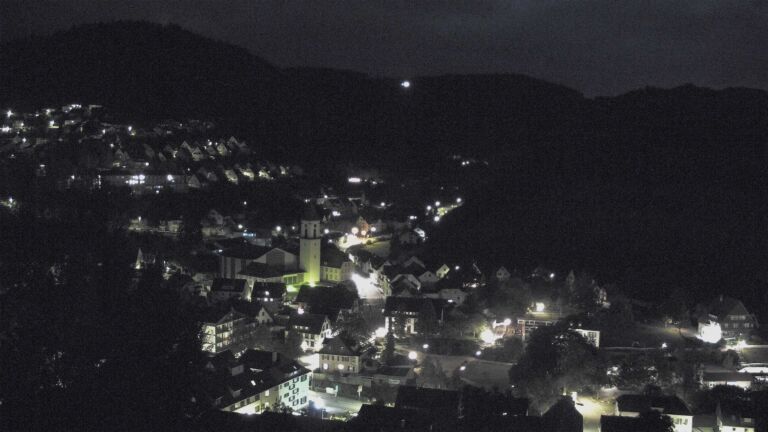 Dieses Bild zeigt eine Webcam-Aufnahme von Ottenhöfen, aufgenommen am Montag, den 14.09.2026 um 06:00 Uhr