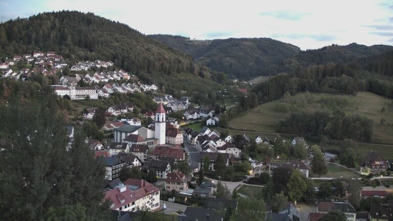 Dieses Bild zeigt eine Webcam-Aufnahme von Ottenhöfen, aufgenommen am Mittwoch, den 09.09.2026 um 20:10 Uhr