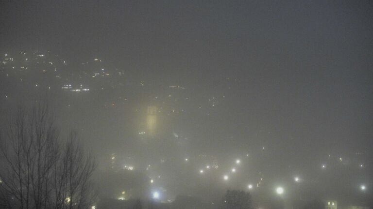 Dieses Bild zeigt eine Webcam-Aufnahme von Ottenhöfen, aufgenommen am Sonntag, den 21.12.2025 um 17:40 Uhr