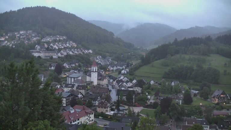 Dieses Bild zeigt eine Webcam-Aufnahme von Ottenhöfen, aufgenommen am Mittwoch, den 13.05.2026 um 20:50 Uhr