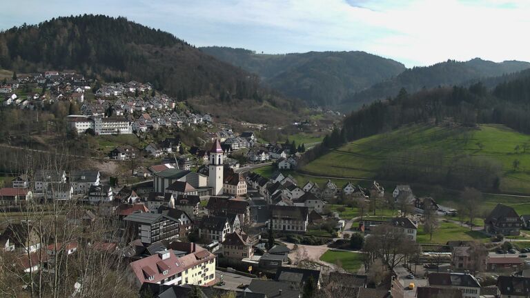 Dieses Bild zeigt eine Webcam-Aufnahme von Ottenhöfen, aufgenommen am Dienstag, den 24.03.2026 um 15:20 Uhr