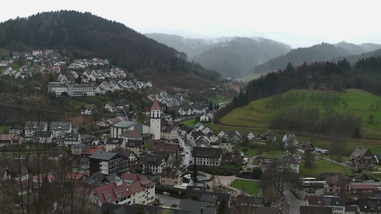 Dieses Bild zeigt eine Webcam-Aufnahme von Ottenhöfen, aufgenommen am Mittwoch, den 25.03.2026 um 12:20 Uhr