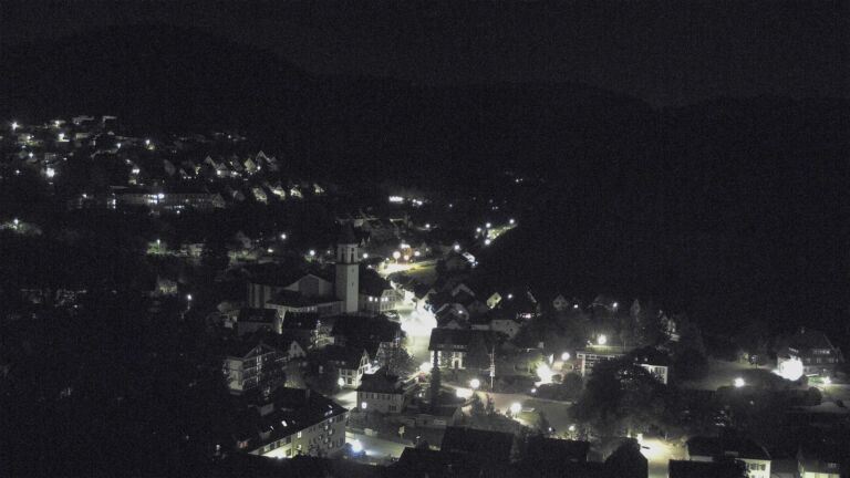 Dieses Bild zeigt eine Webcam-Aufnahme von Ottenhöfen, aufgenommen am Samstag, den 09.05.2026 um 00:00 Uhr