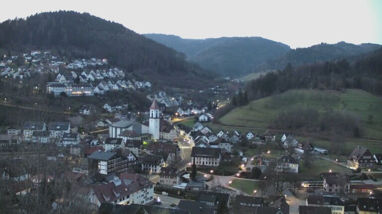 Dieses Bild zeigt eine Webcam-Aufnahme von Ottenhöfen, aufgenommen am Sonntag, den 08.03.2026 um 06:30 Uhr