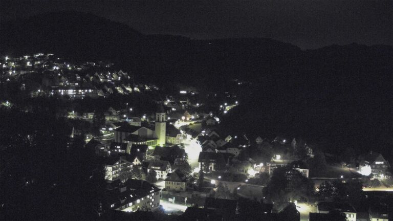 Dieses Bild zeigt eine Webcam-Aufnahme von Ottenhöfen, aufgenommen am Donnerstag, den 03.09.2026 um 21:30 Uhr