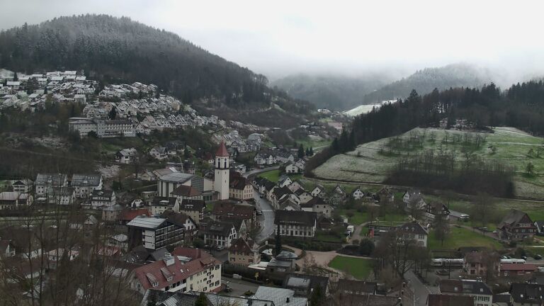 Dieses Bild zeigt eine Webcam-Aufnahme von Ottenhöfen, aufgenommen am Donnerstag, den 26.03.2026 um 09:10 Uhr