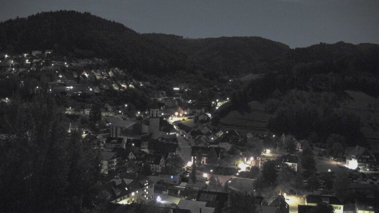Dieses Bild zeigt eine Webcam-Aufnahme von Ottenhöfen, aufgenommen am Sonntag, den 27.09.2026 um 00:30 Uhr