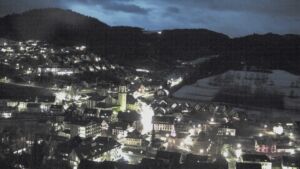 Dieses Bild zeigt eine Webcam-Aufnahme von Ottenhöfen, aufgenommen am Freitag, den 09.01.2026 um 07:30 Uhr