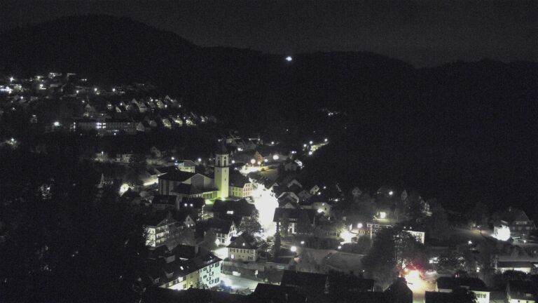 Dieses Bild zeigt eine Webcam-Aufnahme von Ottenhöfen, aufgenommen am Dienstag, den 13.10.2026 um 06:10 Uhr
