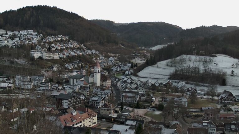 Dieses Bild zeigt eine Webcam-Aufnahme von Ottenhöfen, aufgenommen am Dienstag, den 30.12.2025 um 16:10 Uhr