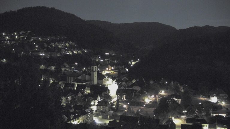 Dieses Bild zeigt eine Webcam-Aufnahme von Ottenhöfen, aufgenommen am Donnerstag, den 27.08.2026 um 00:00 Uhr