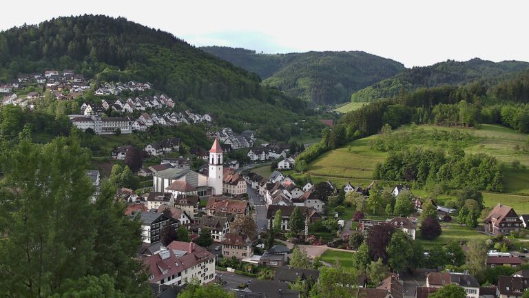 Dieses Bild zeigt eine Webcam-Aufnahme von Ottenhöfen, aufgenommen am Mittwoch, den 20.05.2026 um 07:20 Uhr