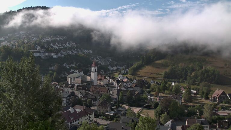Dieses Bild zeigt eine Webcam-Aufnahme von Ottenhöfen, aufgenommen am Mittwoch, den 26.08.2026 um 09:10 Uhr