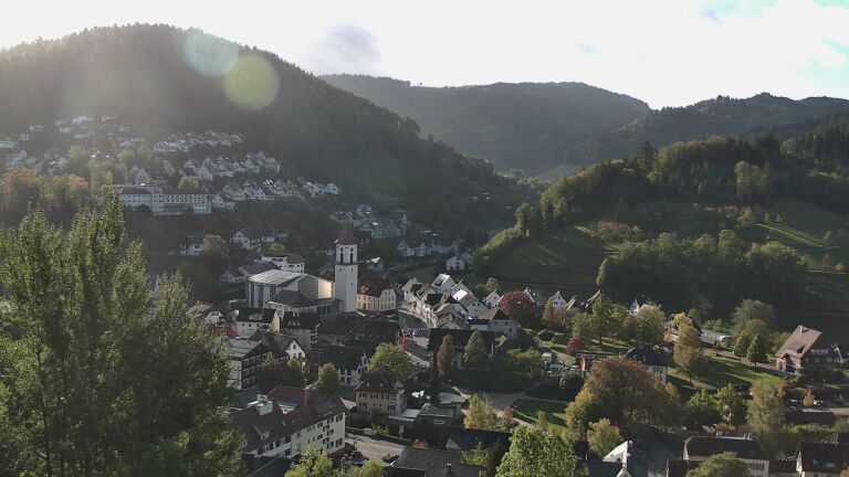 Dieses Bild zeigt eine Webcam-Aufnahme von Ottenhöfen, aufgenommen am Donnerstag, den 22.10.2026 um 10:10 Uhr