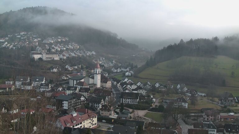 Dieses Bild zeigt eine Webcam-Aufnahme von Ottenhöfen, aufgenommen am Samstag, den 31.01.2026 um 17:00 Uhr