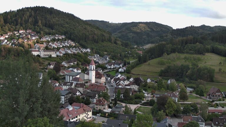 Dieses Bild zeigt eine Webcam-Aufnahme von Ottenhöfen, aufgenommen am Mittwoch, den 09.09.2026 um 19:20 Uhr