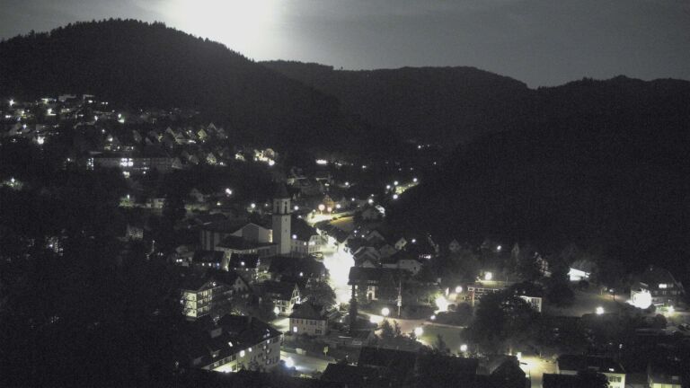 Dieses Bild zeigt eine Webcam-Aufnahme von Ottenhöfen, aufgenommen am Samstag, den 30.05.2026 um 23:00 Uhr