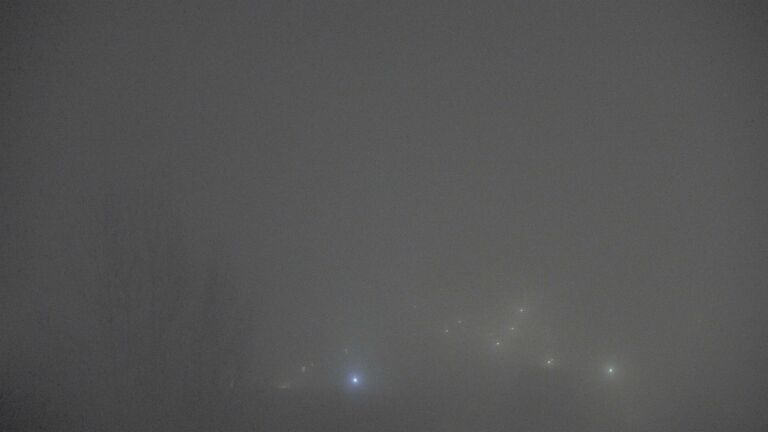 Dieses Bild zeigt eine Webcam-Aufnahme von Ottenhöfen, aufgenommen am Sonntag, den 14.12.2025 um 03:30 Uhr