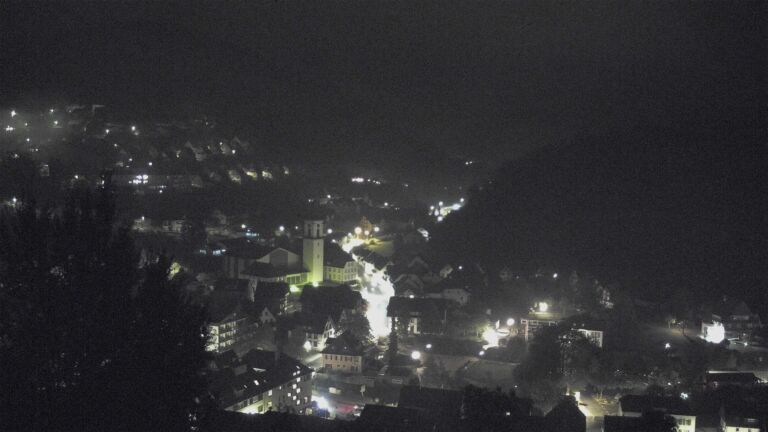 Dieses Bild zeigt eine Webcam-Aufnahme von Ottenhöfen, aufgenommen am Mittwoch, den 21.10.2026 um 05:30 Uhr