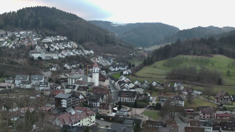 Dieses Bild zeigt eine Webcam-Aufnahme von Ottenhöfen, aufgenommen am Donnerstag, den 25.12.2025 um 08:50 Uhr