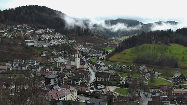 Dieses Bild zeigt eine Webcam-Aufnahme von Ottenhöfen, aufgenommen am Montag, den 30.03.2026 um 11:40 Uhr