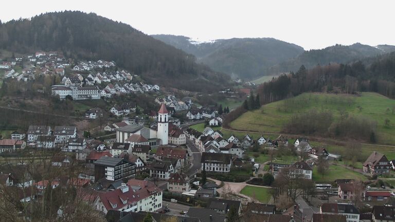 Dieses Bild zeigt eine Webcam-Aufnahme von Ottenhöfen, aufgenommen am Mittwoch, den 01.04.2026 um 07:40 Uhr