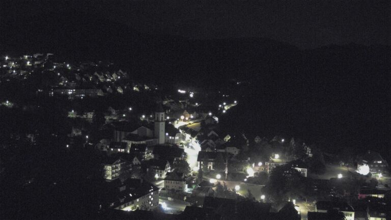 Dieses Bild zeigt eine Webcam-Aufnahme von Ottenhöfen, aufgenommen am Dienstag, den 02.06.2026 um 23:30 Uhr