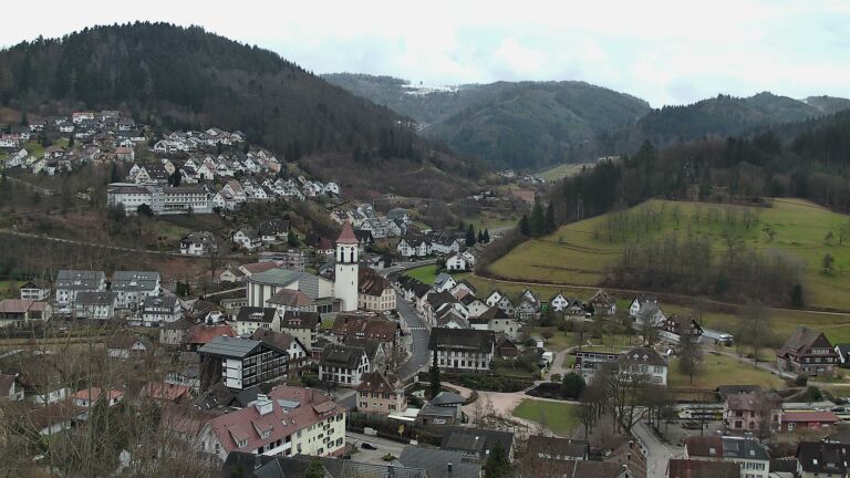 Dieses Bild zeigt eine Webcam-Aufnahme von Ottenhöfen, aufgenommen am Sonntag, den 15.02.2026 um 11:40 Uhr