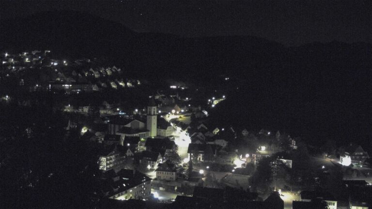 Dieses Bild zeigt eine Webcam-Aufnahme von Ottenhöfen, aufgenommen am Freitag, den 16.10.2026 um 05:00 Uhr
