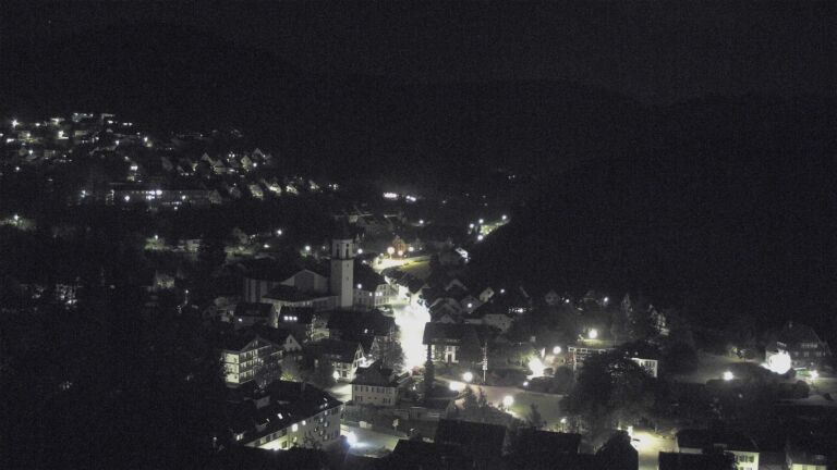 Dieses Bild zeigt eine Webcam-Aufnahme von Ottenhöfen, aufgenommen am Donnerstag, den 07.05.2026 um 23:30 Uhr