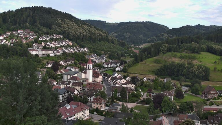 Dieses Bild zeigt eine Webcam-Aufnahme von Ottenhöfen, aufgenommen am Dienstag, den 23.06.2026 um 20:30 Uhr